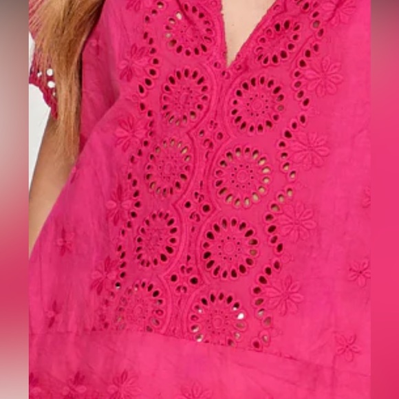 ELLISON Berry Eyelet Top In Berry - Picture 12 of 13